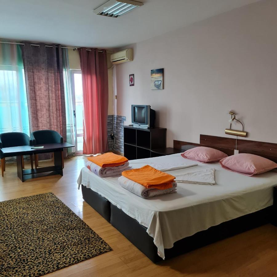 Елка Lejlighed Burgas City Eksteriør billede