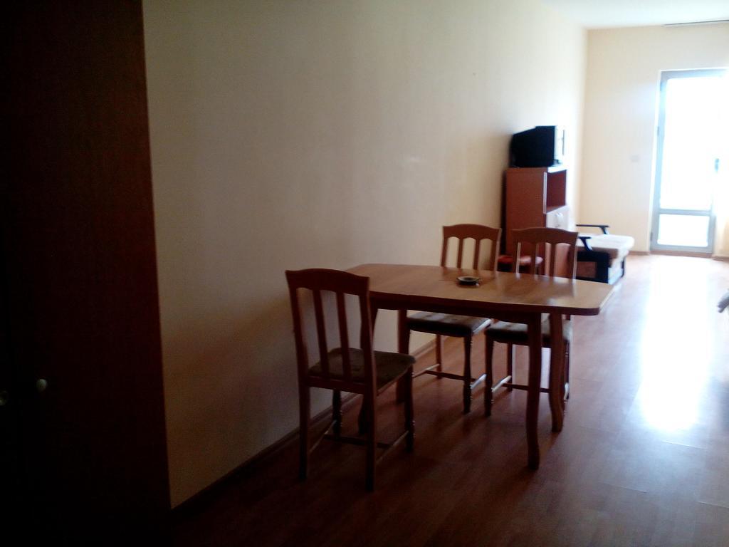 Елка Lejlighed Burgas City Eksteriør billede