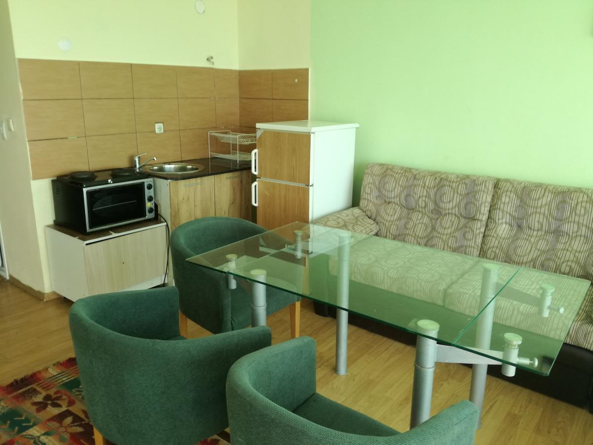 Елка Lejlighed Burgas City Eksteriør billede